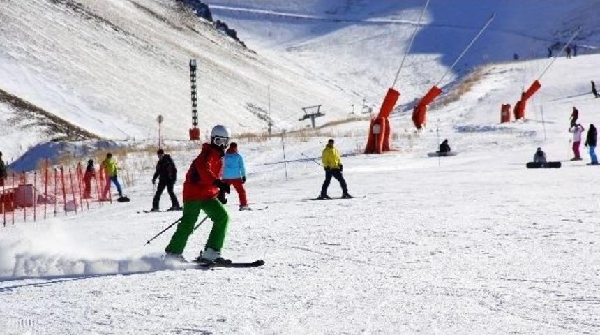 Paland&ouml;ken&rsquo;de Hafta Sonu Kayak Keyfi