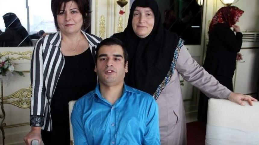 Engelli Bireyler Ve Aileleri Moral Buldu