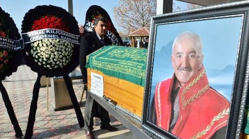 Adalet Bakanlığı Eski M&uuml;steşarı Ve Emekli Yargıtay &Uuml;yesi Doğan, Son Yolculuğuna Uğurlandı