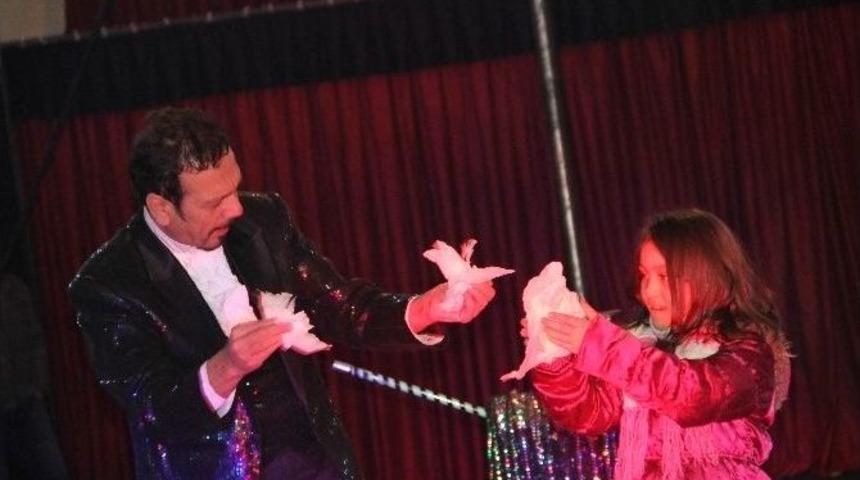 Ardahan&rsquo;da &Ouml;ğrencilerin Sirk Keyfi