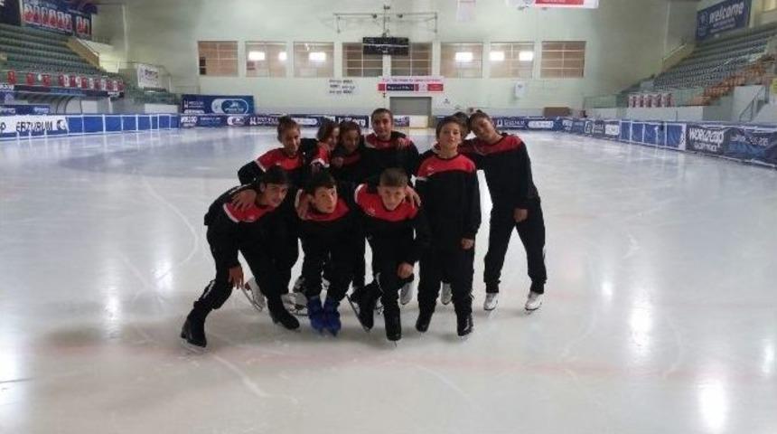 Aşkale&rsquo;nin Buz Pateni Başarısı Gururlandırdı