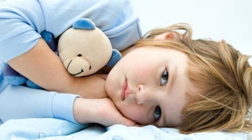 Çocuklarda uyku sorunu neden olur? Çocuklarda en sık görülen uyku sorunu nedir? Çocukların rahat uyuması için ne yapmak gerekir?