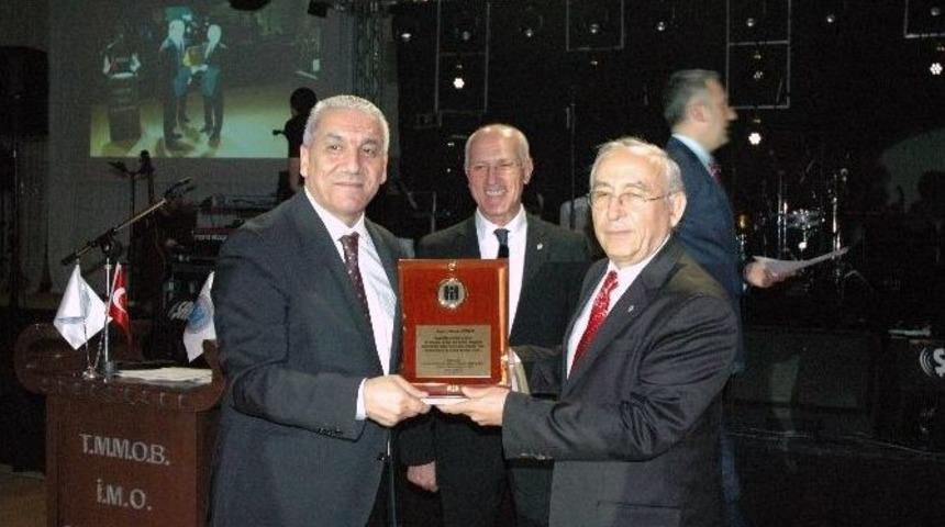 Kış Balosunda Funda Arar R&uuml;zgarı Esti