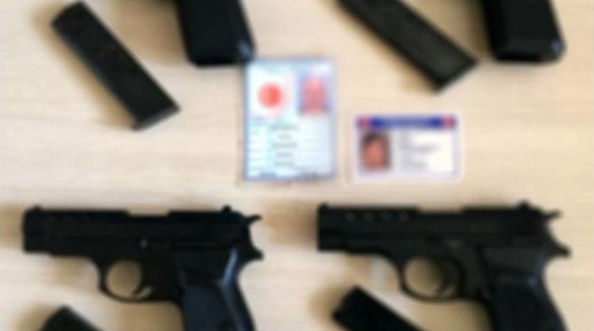 Kargoyla G&ouml;nderilen Kivi Kasasından Silah &Ccedil;ıktı