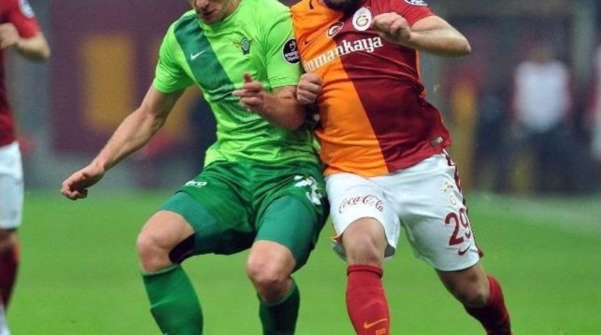 Akhisar Belediyespor G&uuml;n&uuml; İzinli Ge&ccedil;iriyor