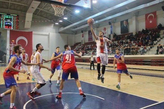 Genç Tofaş Yalova’da Galip