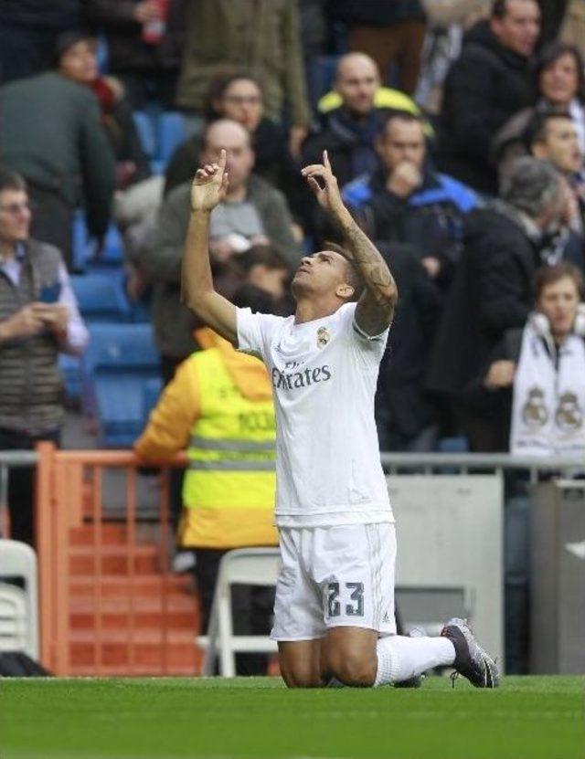 Real Madrıd - Rayo Vallecano Maçında Bir Düzine Gol 1