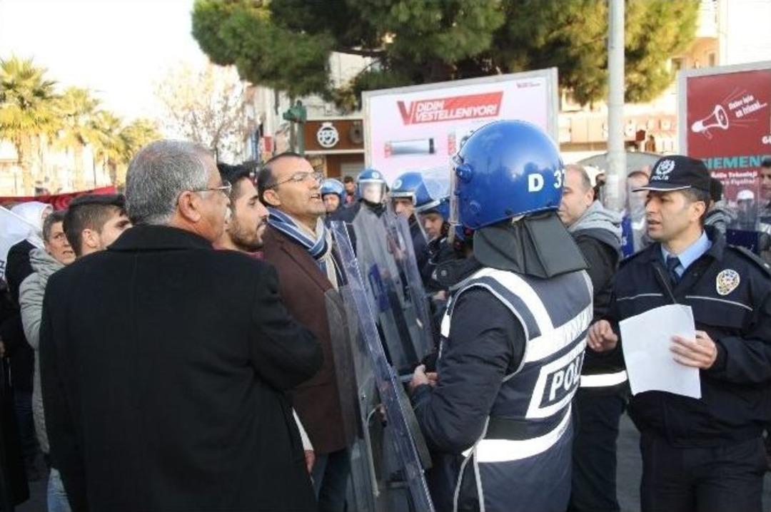 Didim&rsquo;de İzinsiz Y&uuml;r&uuml;y&uuml;şe Polis M&uuml;dahalesi&hellip;