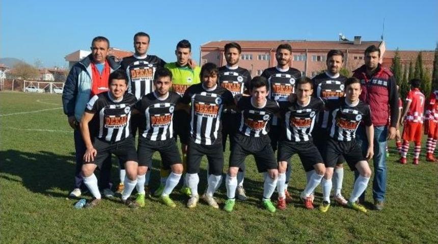 &Uuml;lk&uuml;spor&rsquo;da Y&uuml;zler G&uuml;l&uuml;yor