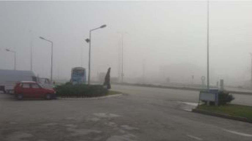 Bandırma&rsquo;da Sis Etkili Oldu