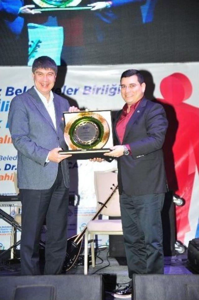 Akbb’den Anlamlı Gece