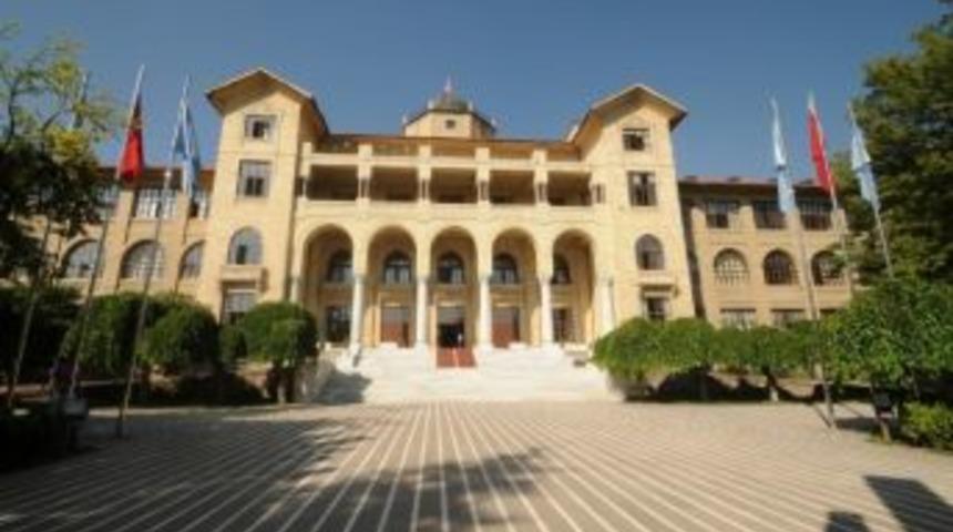 Gazi &Uuml;niversitesinde Alışılmadık Uygulama