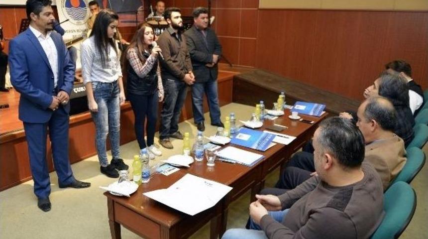&lsquo;mersin Sesini Arıyor&rsquo; Yarışmasında &Ouml;n Eleme Turu Yapıldı