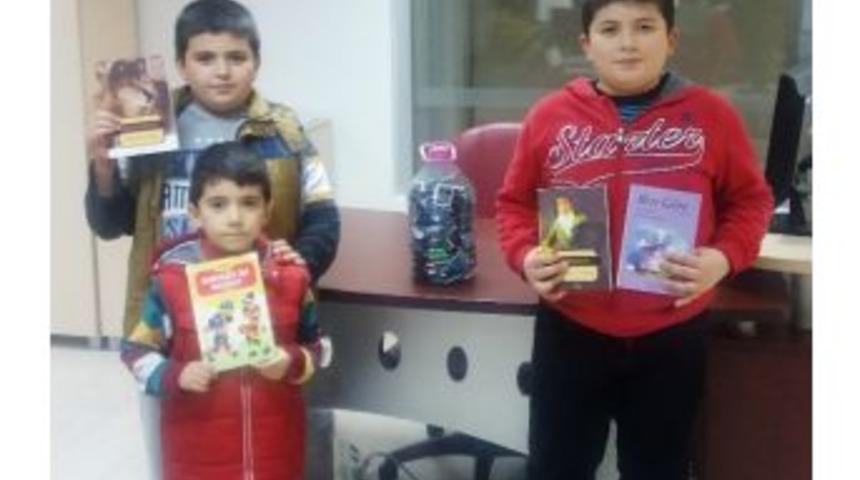 &Ouml;ğrencilerden Atık Pilleri &Ccedil;&ouml;pe Atmayın &Ccedil;ağrısı