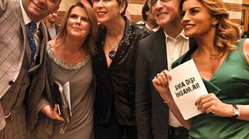 Sıra Dışı İnsanlar Belgeseli, Seyirciyle Buluştu