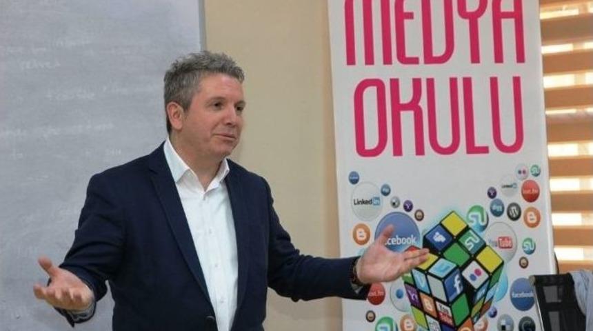 &Uuml;nl&uuml; Sunucu Erdoğan Arıkan, &Ouml;ğrencilerle Buluştu