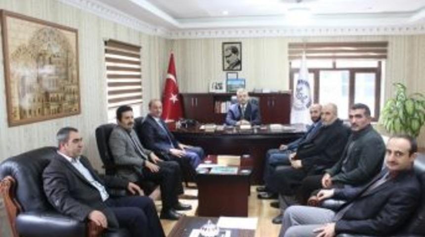 Din-bir-sen Genel Başkanı &Ouml;zdemir Mardin&rsquo;de