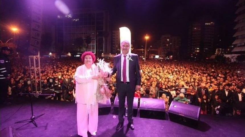 Seyhan&rsquo;ın K&uuml;lt&uuml;r Etkinlikleri Bir Yılda 120 Bin Kişiye Ulaştı