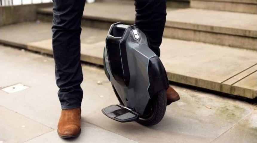 Formula 1 M&uuml;hendisleri Tek Teker Tasarladı