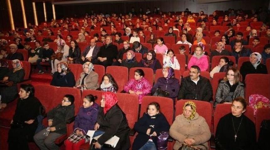Bilgievi Velilerine &ldquo;aile Ve &Ccedil;ocuk&rdquo; Konulu Seminer Verildi