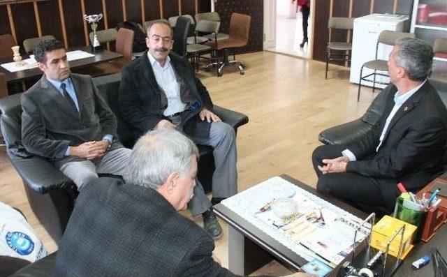 Elazığ&rsquo;da, Okul M&uuml;d&uuml;r Yardımcısı Darp Edildi 1