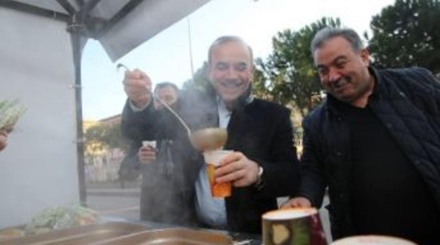 Belediyeden Vatandaşlara Sabah &Ccedil;orbası