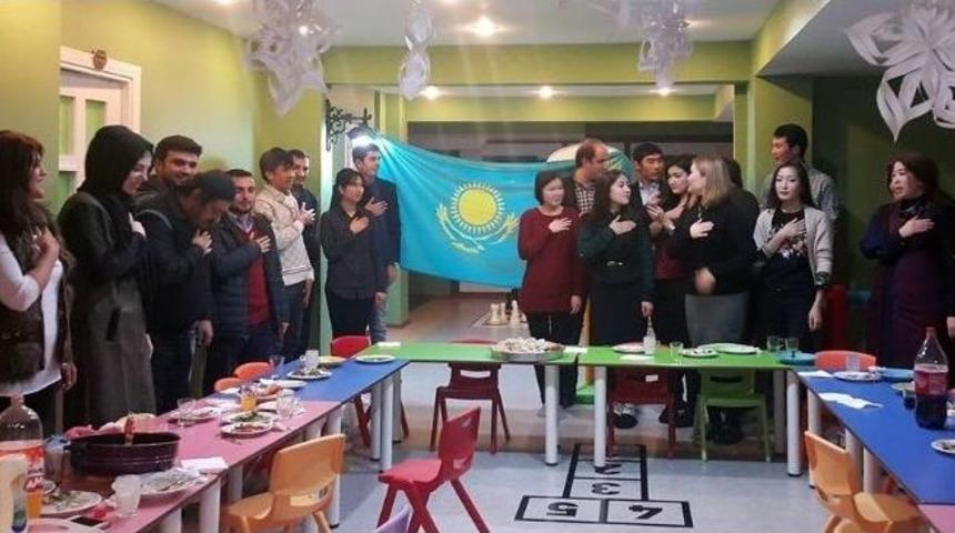 Şehirder&rsquo;de Kazakistan Milli G&uuml;n&uuml; Kutlandı