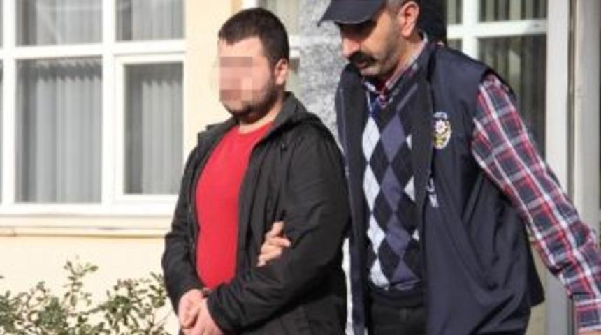 T&uuml;fekle 3 Kişiyi Yaralayan Gen&ccedil; Yakalandı