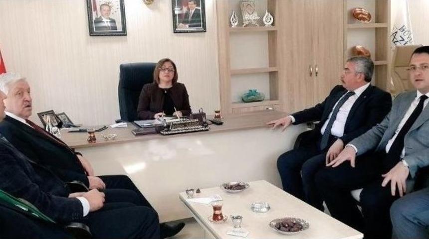 Milletvekili Uzer&rsquo;den Teşekk&uuml;r Ziyaretleri