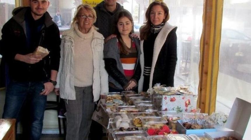 Kurabiyeler Sığınmacıların &Ccedil;ocuklarına