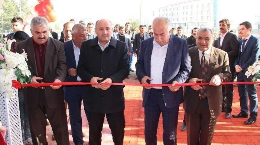 &Uuml;niversite Gen&ccedil;lerinin Yeni Mekanı Med-cezir&rsquo;de