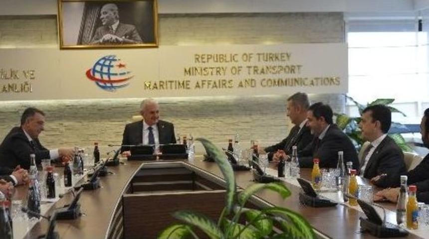 Beşiktaş Y&ouml;netiminden Bakan Yıldırım&rsquo;a Ziyaret