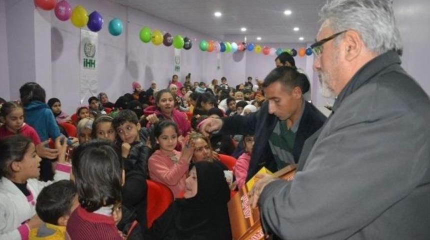 Şanlıurfa&rsquo;da Suriyeli Yetimlere Yardım Yapıldı