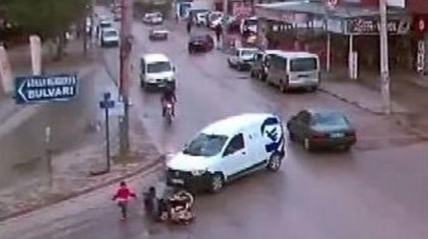 Osmaniye&rsquo;de Trafik Kazaları Mobese&rsquo;de