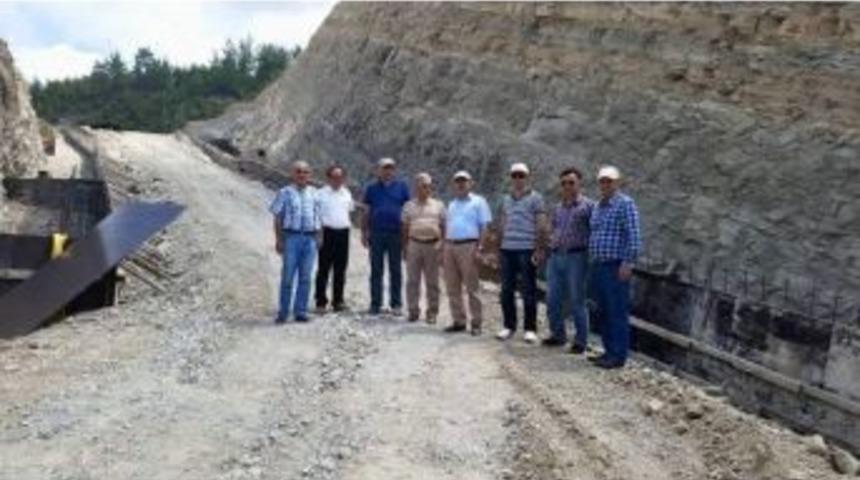 Manavgat &Ccedil;ardak Topsurlar Barajında &Ccedil;alışmalar Devam Ediyor