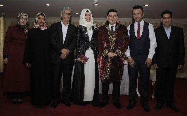 Cami Avlusundan Nikah Masasına Uzanan İbretlik Hayat Hikayesi