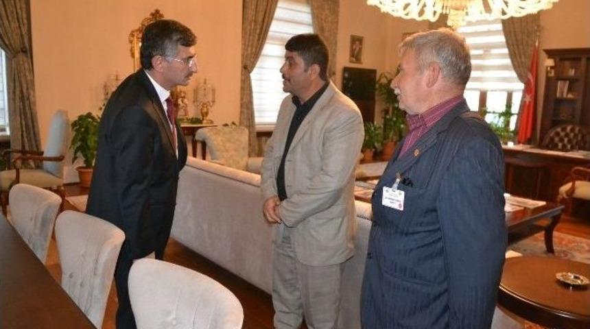 Romanlar Ev Sahibi Olmak İstiyor