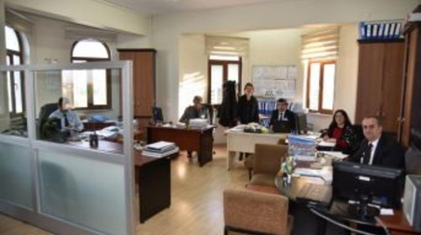 Kartepe Belediyesi&rsquo;nden Tatil Ruhsatı Uyarısı