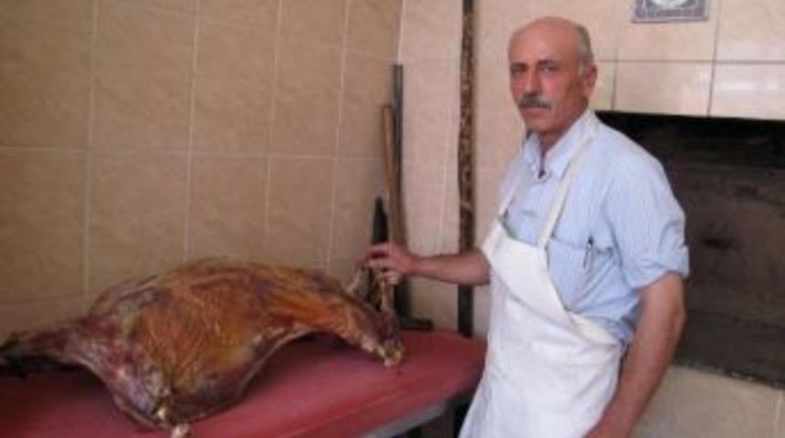 Fırın Kebabı Yaşatılmaya &Ccedil;alışılıyor