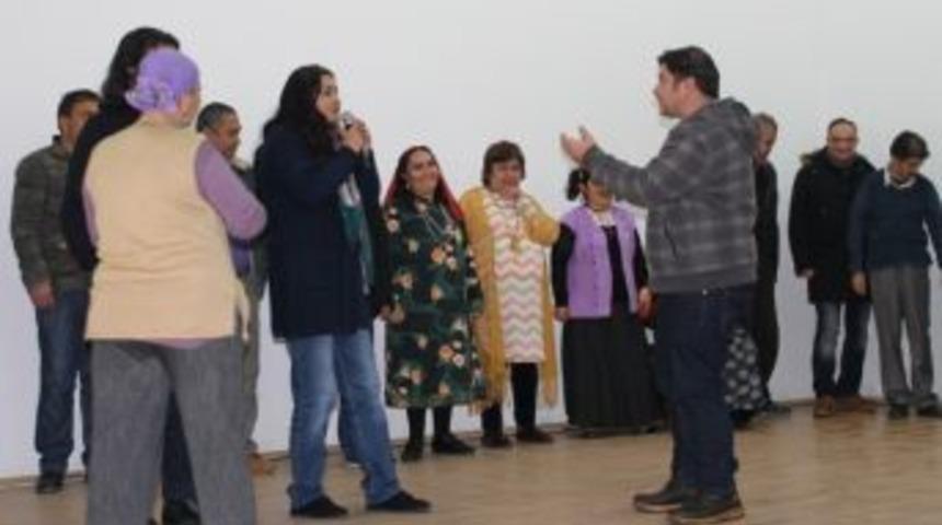 Huzurevi&rsquo;nde Tiyatro G&ouml;sterisi