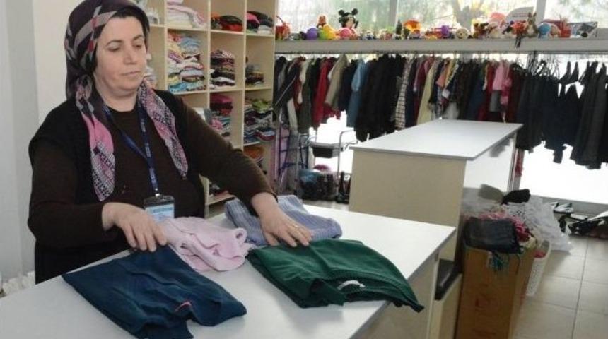 &ldquo;giymiyorsan Giydir At&ouml;lyesi&rdquo; İhtiya&ccedil; Sahiplerini Sevindiriyor