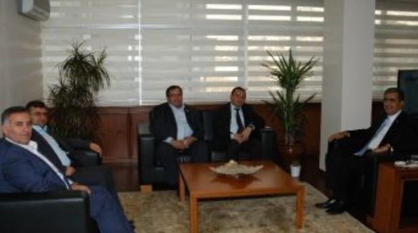 Aksaray Ak Parti Heyetinden Recep Konuk&rsquo;a Ziyaret