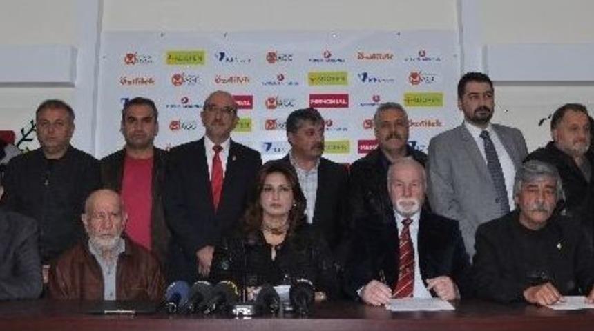 Antalya&rsquo;da Mhp Eski Y&ouml;neticilerinden Kurultay &Ccedil;ağrısı