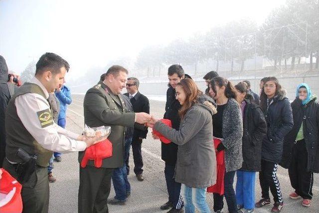 Yozgat İl Jandarma Komutanı Albay Yıldırım, Öğrencileri Ağırladı