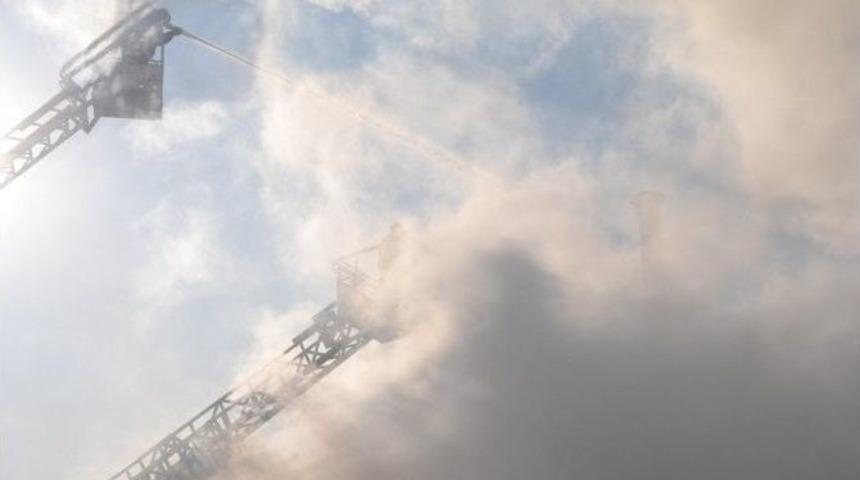 Isparta Osb&rsquo;de Fabrika Yangını