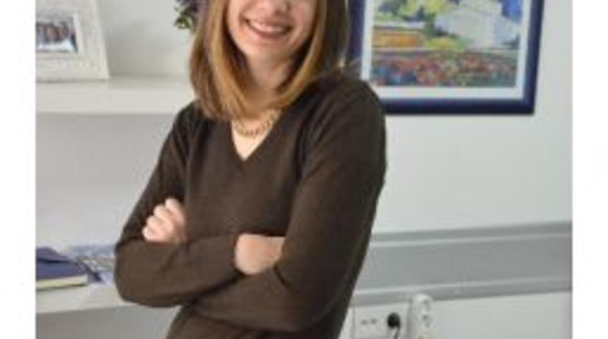 Op. Dr. Can, Meme B&uuml;y&uuml;tmenin P&uuml;f Noktalarını Anlattı