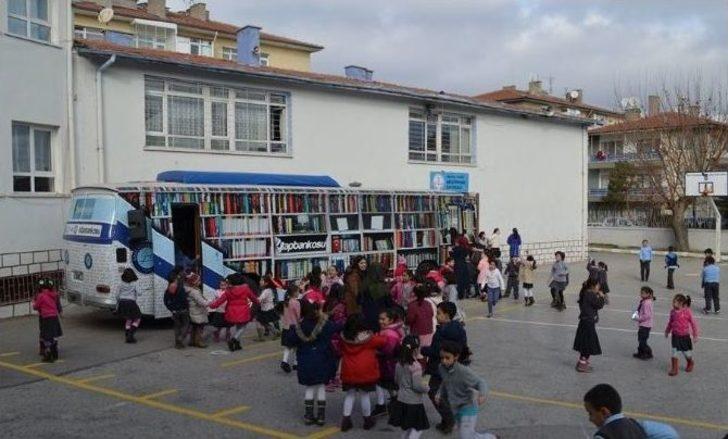 Diriliş Ertuğrul Dizisi Oyuncularından Köy Okullarına Kitap Bağışı Kampanyası G3