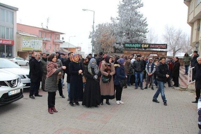 Varto’da Protesto