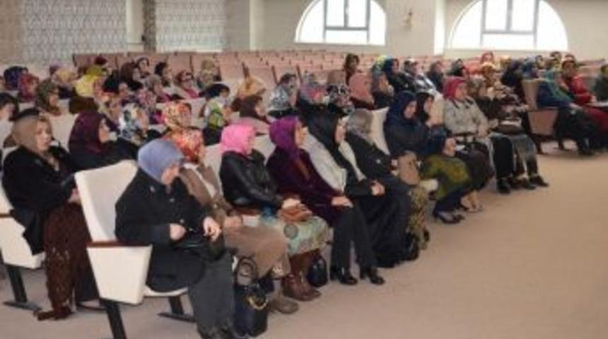 Ak Parti’den Kutlu Doğum Programı