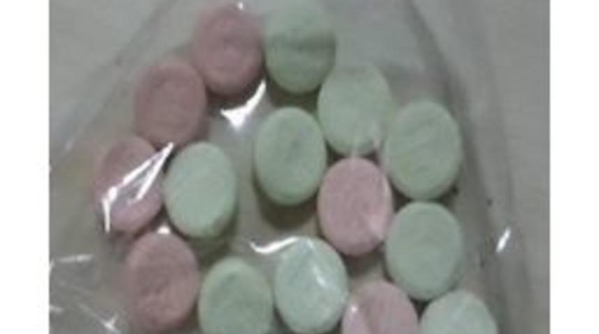 Afyonkarahisar&rsquo;da Polis Ecstasy Hap Ele Ge&ccedil;irdi